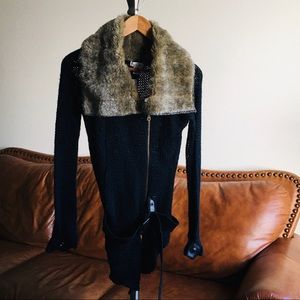LA CITE Faux Fur Trim Black Knitted Cardigan Sweater Size M NWT